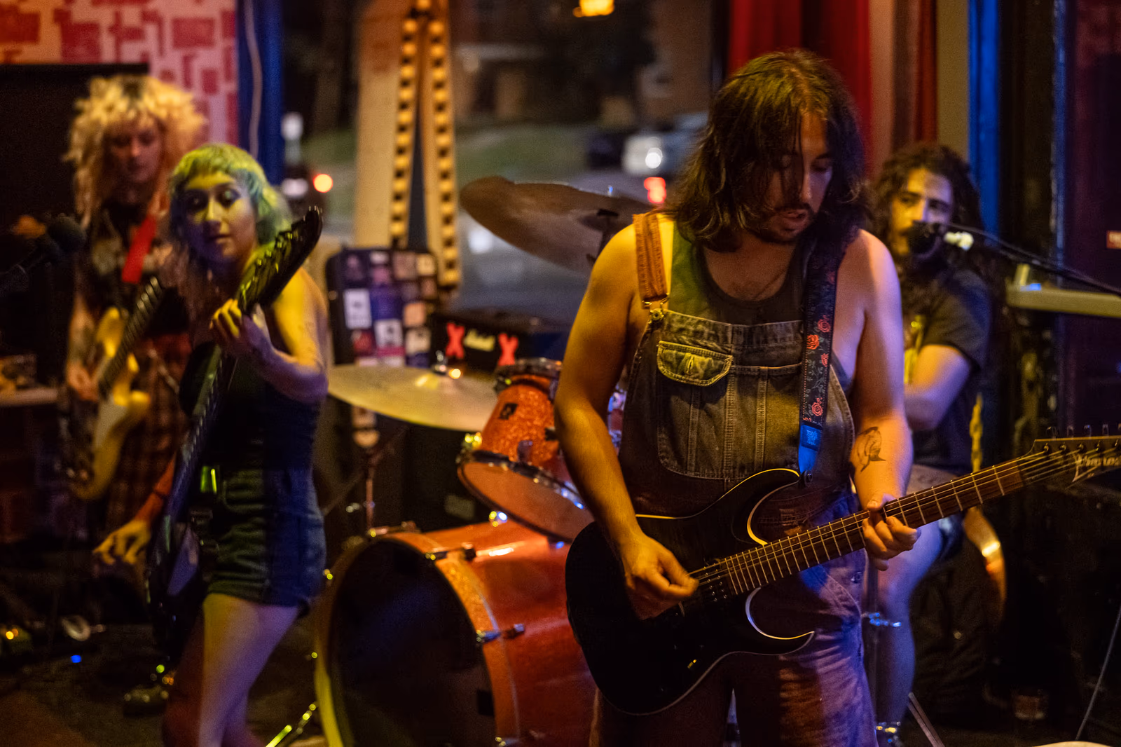 Los Mocos at The Comet